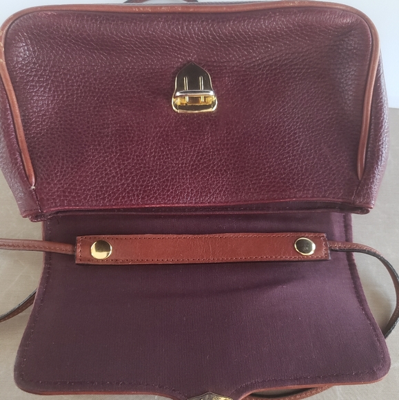 Etienne Aigner crossbody/shoulder vintage bag. - Picture 2 of 13